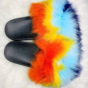 Premium fur slides